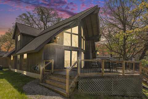 5044 Schrah Drive, Munith, MI 49259