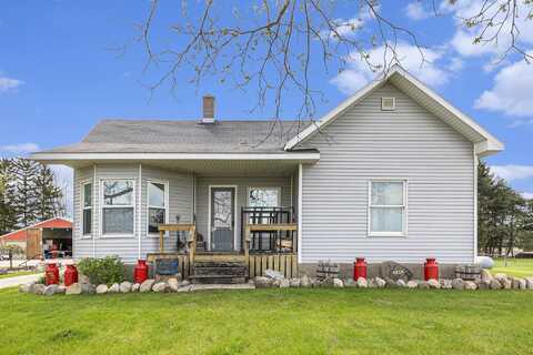 6024 Warner Road, Middleton, MI 48856