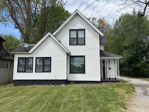 190 E Michigan Avenue, Three Rivers, MI 49093