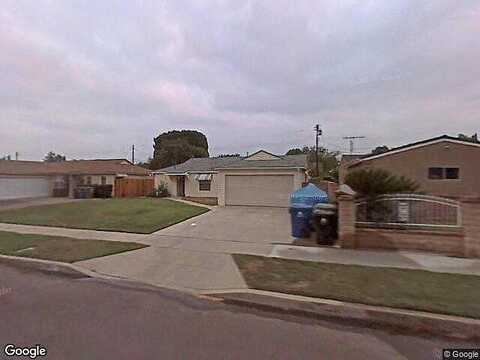 Arminta, RESEDA, CA 91335