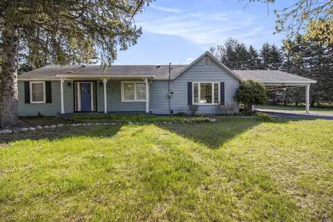 1234 N Jebavy Dr, Ludington, MI 49431