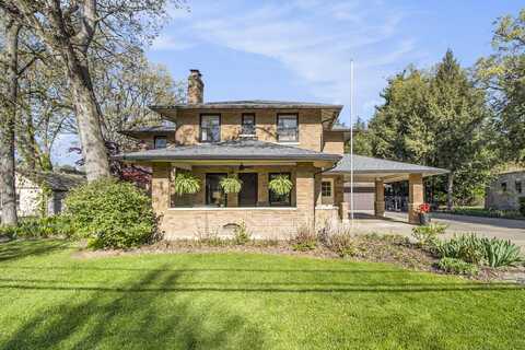 2226 Oakland Drive, Kalamazoo, MI 49008