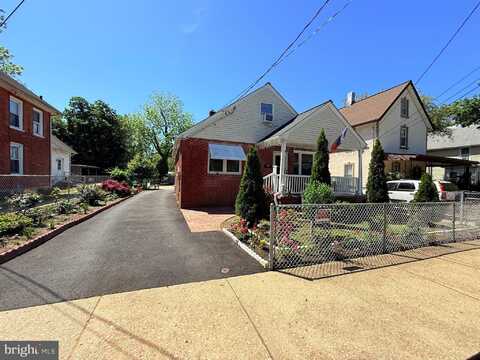 418 N 8TH STREET, VINELAND, NJ 08360