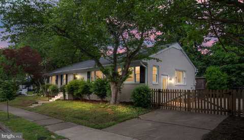 1321 DANDRIDGE STREET, FREDERICKSBURG, VA 22401