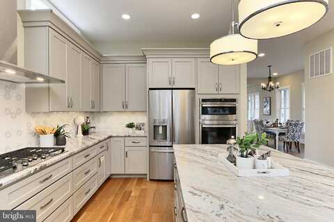 7017 RIDGE DRIVE, ALEXANDRIA, VA 22306