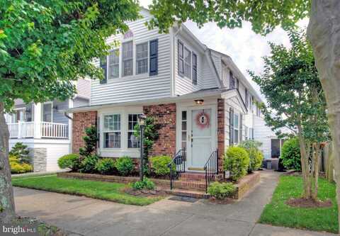 15 N DOUGLAS AVENUE, MARGATE CITY, NJ 08402