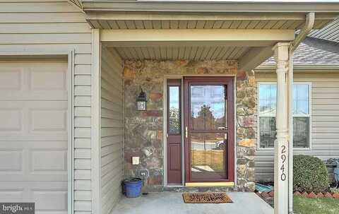 2940 BARLEY CIRCLE, DOVER, PA 17315