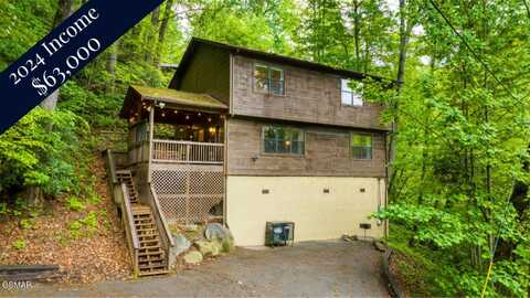 937 Ski Mountain Road, Gatlinburg, TN 37738