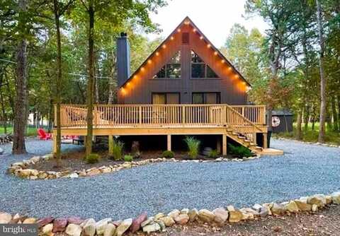 124 WHITE TAIL LANE, LONG POND, PA 18334
