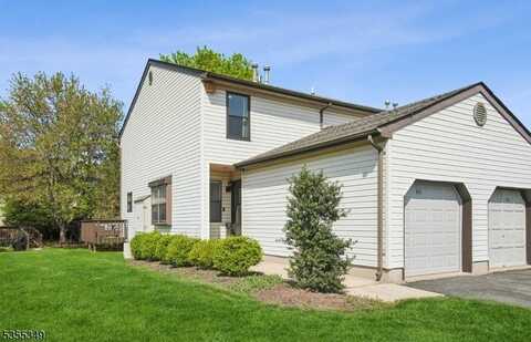 801 Poplar Ct, Raritan, NJ 08822