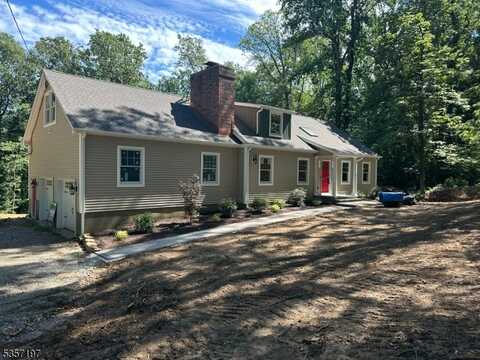 99 Middle Valley Rd, Washington, NJ 07853
