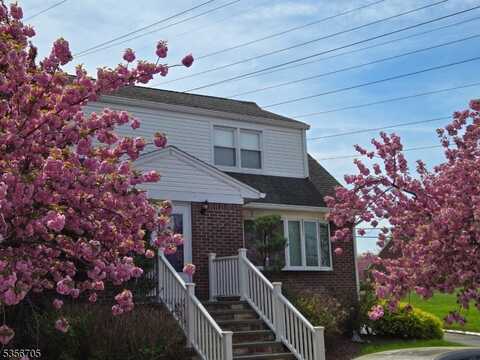 50 Newark Pl, Belleville, NJ 07109