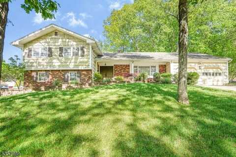 24 Eton Ct, Wayne, NJ 07470