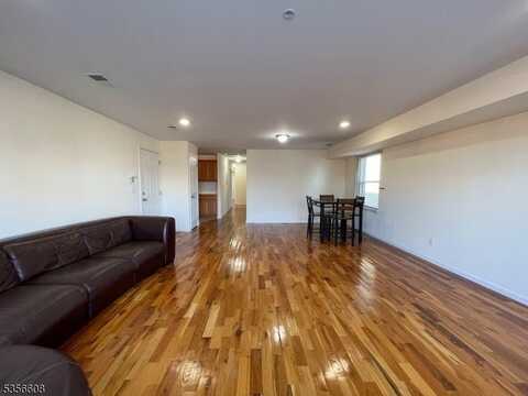 283-285 Morris Ave, Newark, NJ 07103