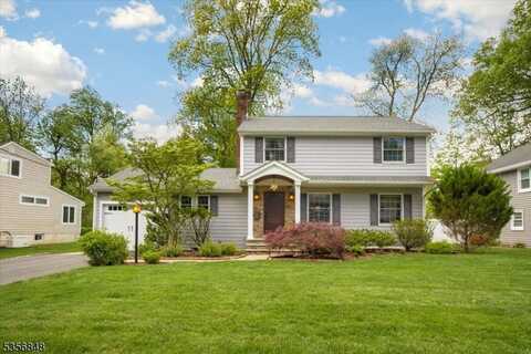 12 Borden Pl, Livingston, NJ 07039