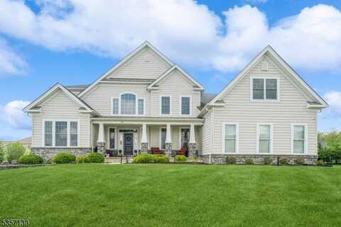 59 Tiffany Dr, Raritan, NJ 08822