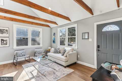 3141 CHEPSTOW LANE, FALLS CHURCH, VA 22042