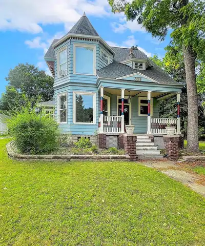 State, MARINETTE, WI 54143
