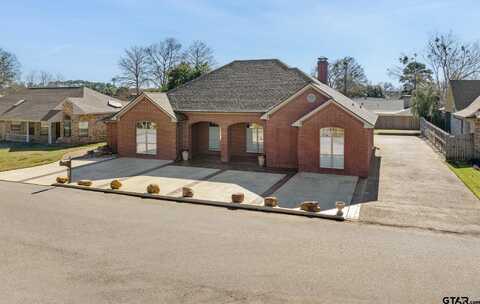 105 Holly Hill Lane, Bullard, TX 75757