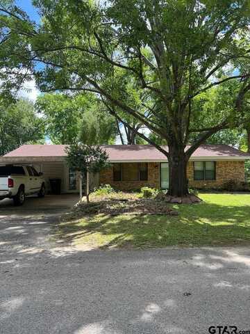 320 Bowers St, Lindale, TX 75771