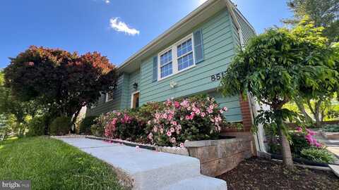 8513 CAVALRY LANE, MANASSAS, VA 20110
