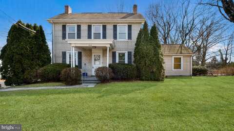 158 W BUTLER AVENUE, DOYLESTOWN, PA 18901