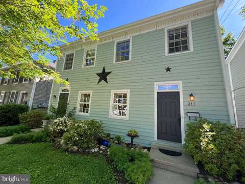 211 PRINCE EDWARD STREET, FREDERICKSBURG, VA 22401