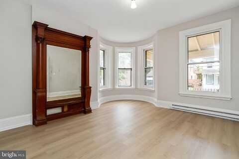 243 CHESTNUT STREET, POTTSTOWN, PA 19464
