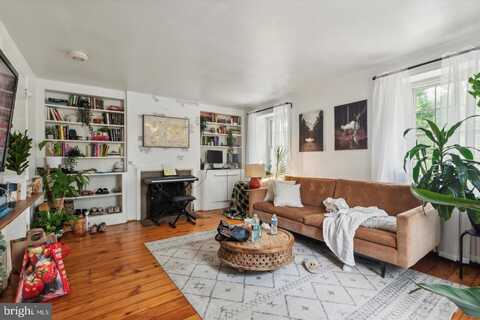 23 W WALNUT LANE, PHILADELPHIA, PA 19144