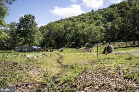 680 STARBRIGHT DRIVE, AUGUSTA, WV 26704