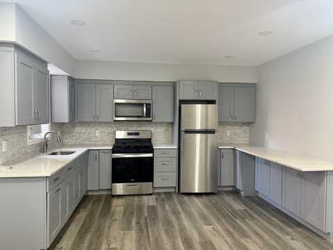 395 WALKER ST, Fairview, NJ 07022
