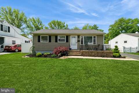 47 CHARLES BOSSERT DRIVE, BORDENTOWN, NJ 08505