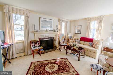 719 ELIZABETH STREET, EASTON, MD 21601