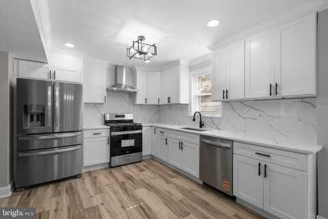 21 TOWNSHIP ROAD, BALTIMORE, MD 21222