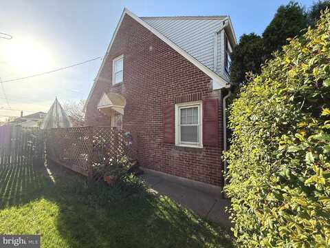 808 HILL STREET, YORK, PA 17403
