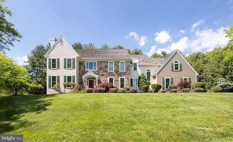 695 HIGHPOINT DRIVE, WEST CHESTER, PA 19382