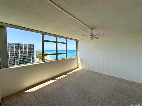 2500 Kalakaua Avenue, Honolulu, HI 96815