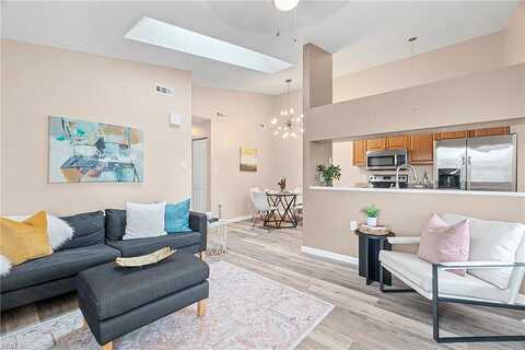 Summit Arch, VIRGINIA BEACH, VA 23462