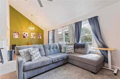 Ivywood, VIRGINIA BEACH, VA 23453