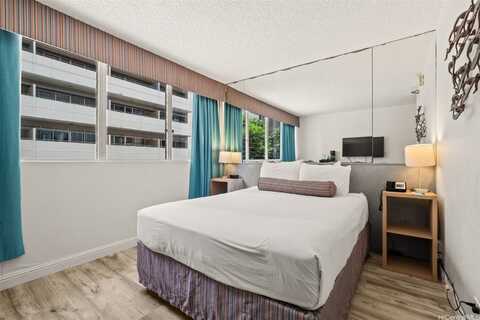 444 Kanekapolei Street, Honolulu, HI 96815