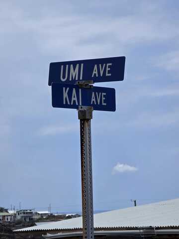 UMI AVE, CAPTAIN COOK, HI 96704