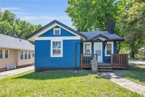 1217 W Linden Avenue, Independence, MO 64052