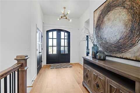 22212 94th Terrace, Lenexa, KS 66220