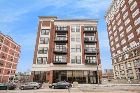 2029 Grand Boulevard, Kansas City, MO 64108