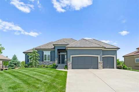 10523 N Dalton Avenue, Kansas City, MO 64154