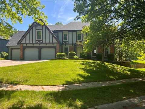5806 N Kensington Avenue, Kansas City, MO 64119