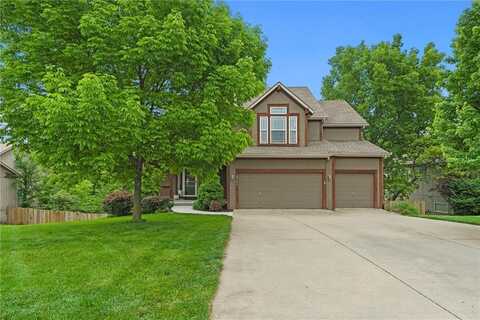 8385 Frederick Court, De Soto, KS 66018