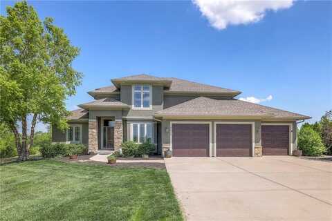 18670 W 248 Street, Paola, KS 66071