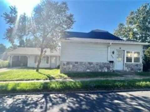 524 N Walnut Street, Maryville, MO 64468