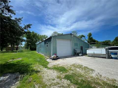 103 S Poplar Street, Ottawa, KS 66067